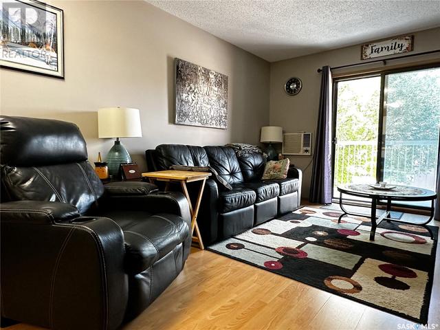 204 - 1002 108th Street, Condo with 1 bedrooms, 1 bathrooms and null parking in North Battleford CY SK | Image 4