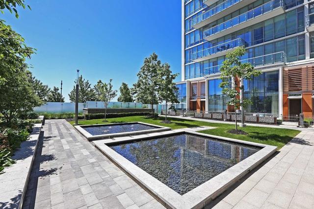 418 - 29 Queens Quay E, Condo with 2 bedrooms, 2 bathrooms and 1 parking in Toronto ON | Image 32