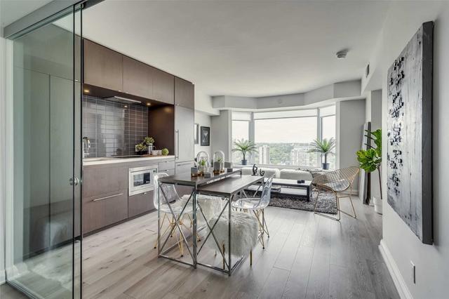 2903 - 155 Yorkville Ave, Condo with 2 bedrooms, 2 bathrooms and 1 parking in Toronto ON | Image 5