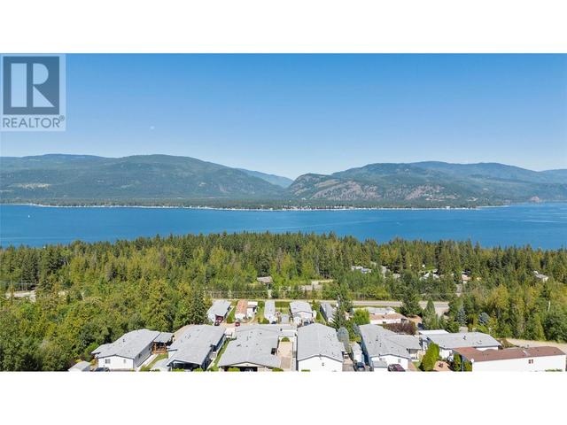 4 - 1420 Trans Canada Highway, House other with 3 bedrooms, 1 bathrooms and 2 parking in Columbia Shuswap C BC | Image 11