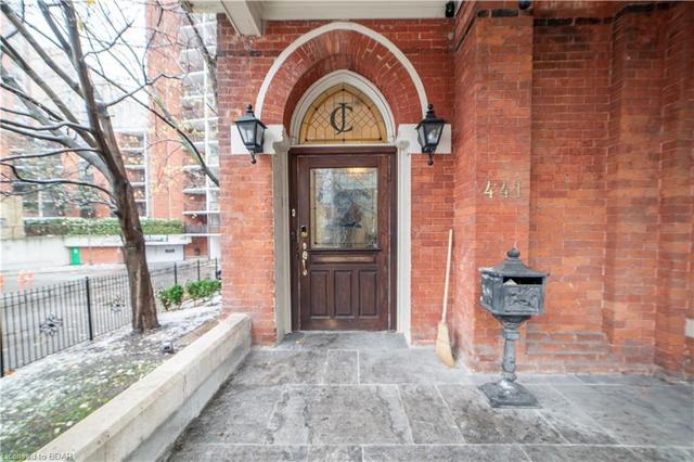 441 Jarvis Street, House detached with 0 bedrooms, 1 bathrooms and null parking in Toronto ON | Image 2