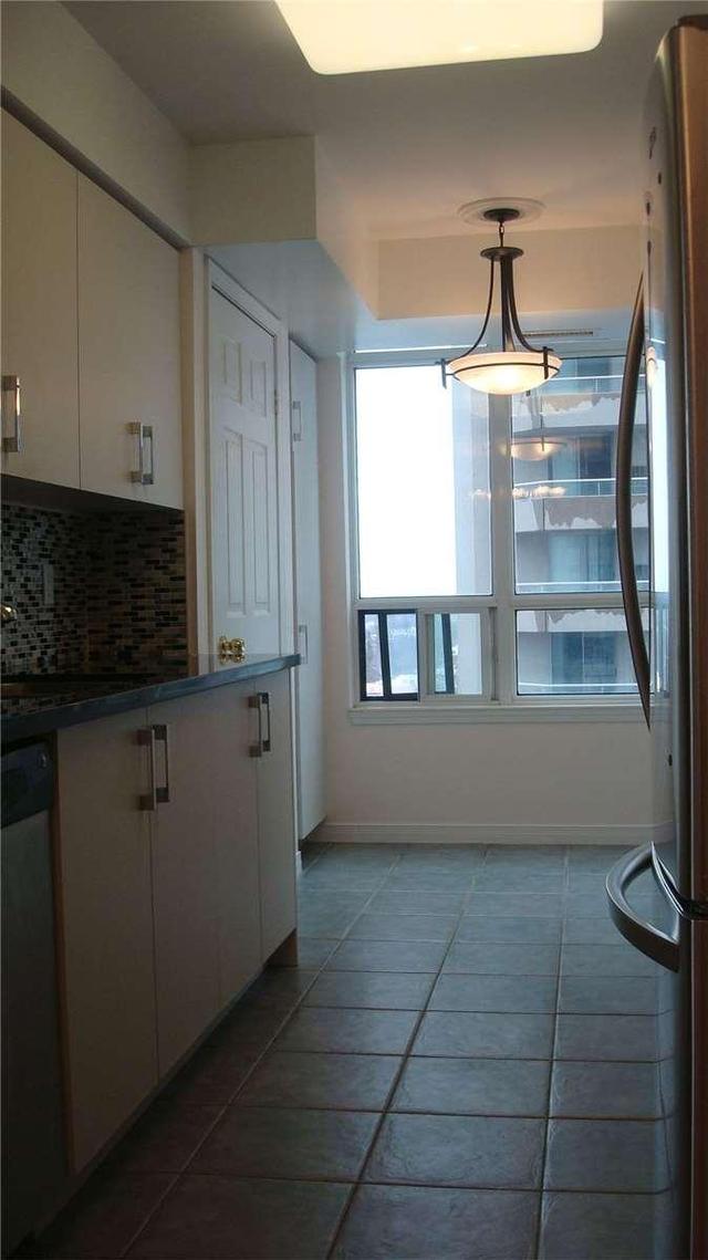 603 - 33 Empress Ave, Condo with 2 bedrooms, 2 bathrooms and 1 parking in Toronto ON | Image 11
