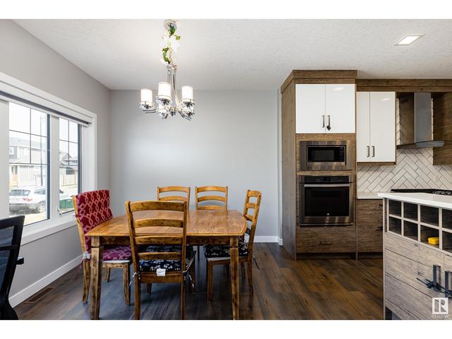22507 81 Av Nw, House detached with 3 bedrooms, 2 bathrooms and null parking in Edmonton AB | Image 5