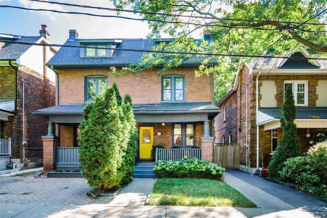 349 Sackville St, House semidetached with 4 bedrooms, 3 bathrooms and 0 parking in Toronto ON | Card Image