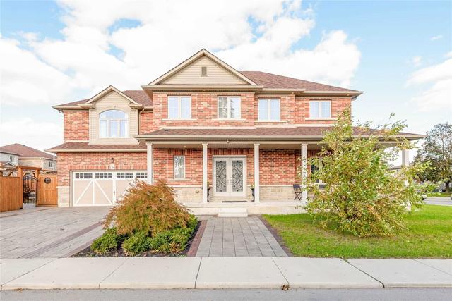 83 Nash Rd N, House detached with 4 bedrooms, 4 bathrooms and 6 parking in Hamilton ON | Image 1
