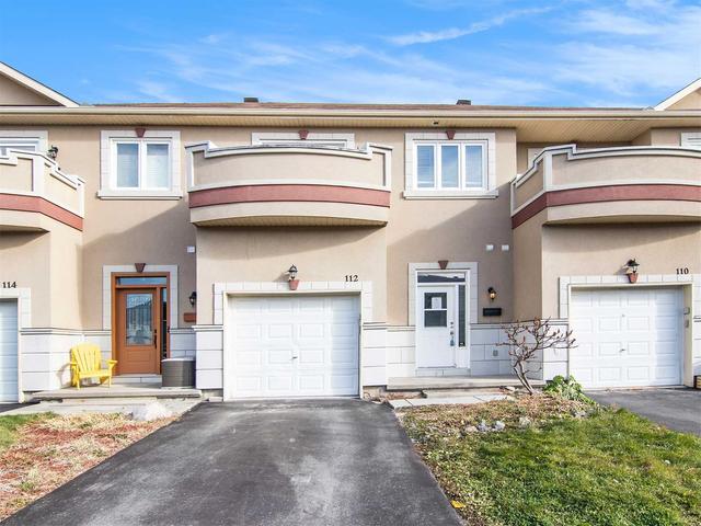 112 Whispering Winds Way, House attached with 3 bedrooms, 3 bathrooms and 2 parking in Ottawa ON | Card Image