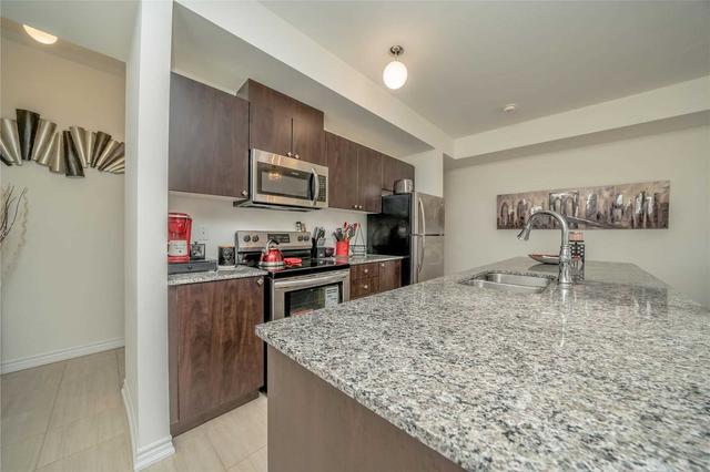 2633 Garrison Crossing, Townhouse with 2 bedrooms, 2 bathrooms and 2 parking in Pickering ON | Image 7