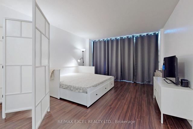 1a - 150 Beverley St, Condo with 2 bedrooms, 1 bathrooms and 1 parking in Toronto ON | Image 4
