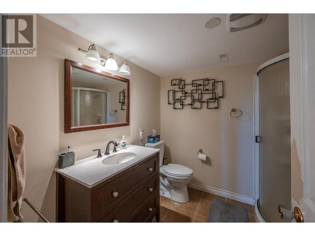 14415 Latimer Avenue, House detached with 5 bedrooms, 2 bathrooms and 1 parking in Summerland BC | Image 16