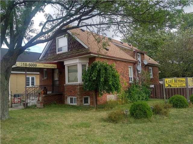 63 East 36th St, House detached with 3 bedrooms, 2 bathrooms and 6 parking in Hamilton ON | Image 1