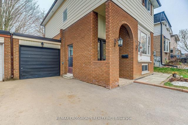 119 Lawrence Cres, House attached with 3 bedrooms, 2 bathrooms and 3 parking in Clarington ON | Image 23