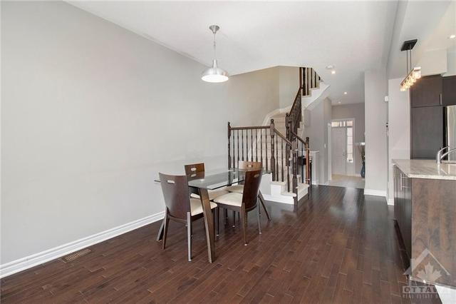 428 Arncliffe Avenue, Townhouse with 3 bedrooms, 3 bathrooms and 3 parking in Ottawa ON | Image 5