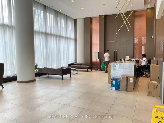 2710 - 121 Mcmahon Dr, Condo with 1 bedrooms, 1 bathrooms and 1 parking in Toronto ON | Image 11