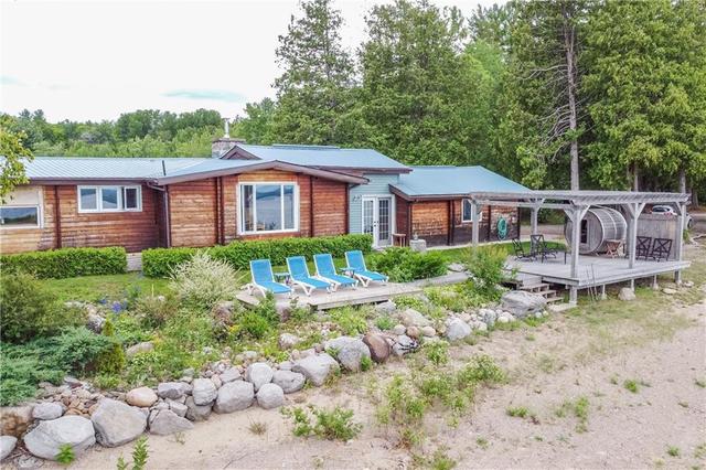 110 Coulonge Lake Trail, House detached with 3 bedrooms, 1 bathrooms and 10 parking in Whitewater Region ON | Image 3
