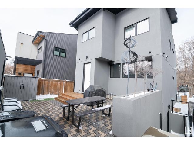 9629 84 Av Nw, House detached with 6 bedrooms, 3 bathrooms and null parking in Edmonton AB | Image 46