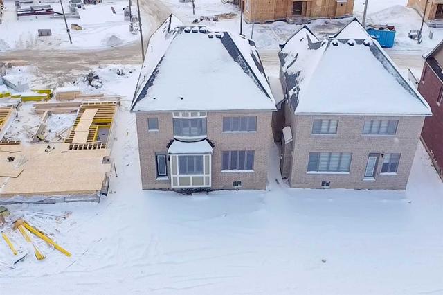 204 Thompson Dr, House detached with 5 bedrooms, 4 bathrooms and 4 parking in East Gwillimbury ON | Image 28