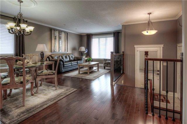 506 Barwick Cres, House detached with 2 bedrooms, 2 bathrooms and 4 parking in Waterloo ON | Image 5