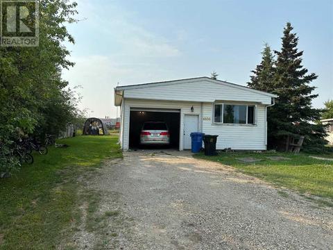 4606 53 Avenue, House other with 3 bedrooms, 1 bathrooms and 6 parking in Grimshaw AB | Card Image