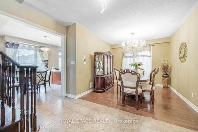 5 Iron Block Dr, House detached with 4 bedrooms, 3 bathrooms and 6 parking in Brampton ON | Image 7