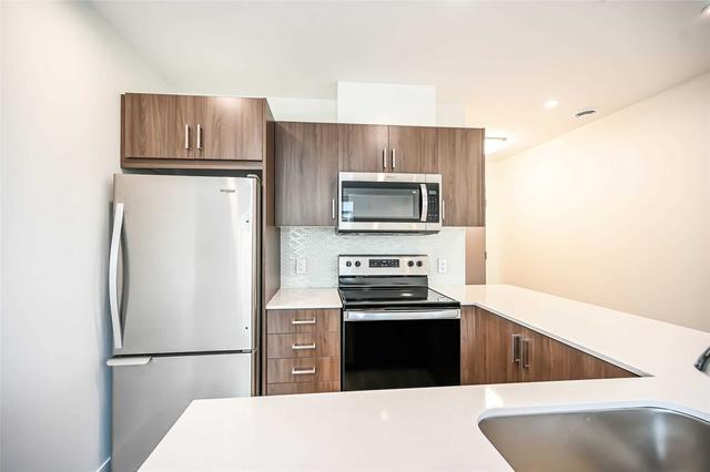 208 - 467 Charlton Ave E, Condo with 2 bedrooms, 2 bathrooms and 1 parking in Hamilton ON | Image 12