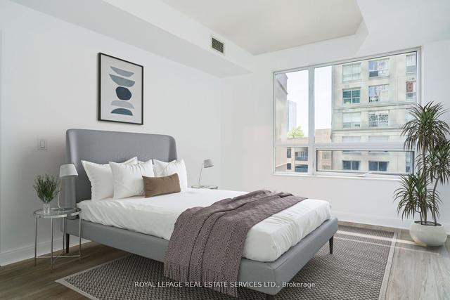 503 - 1 Scott St, Condo with 2 bedrooms, 2 bathrooms and 1 parking in Toronto ON | Image 30