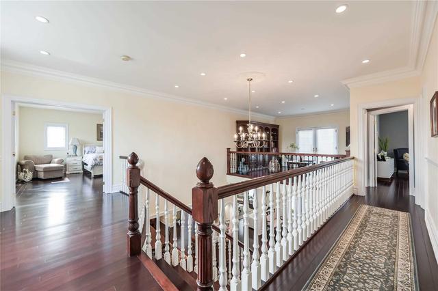 8 Bernadotte Dr, House detached with 4 bedrooms, 6 bathrooms and 22 parking in Markham ON | Image 10