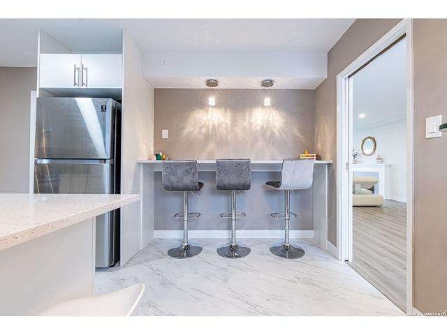 466 W 27th Avenue, House detached with 4 bedrooms, 2 bathrooms and 4 parking in Vancouver BC | Image 17