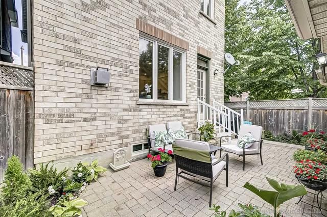 43 Flagman St, House detached with 4 bedrooms, 4 bathrooms and 2 parking in Toronto ON | Image 18