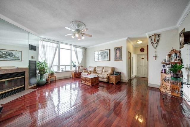 ph2411 - 7 Bishop Ave, Condo with 3 bedrooms, 2 bathrooms and 1 parking in Toronto ON | Image 31