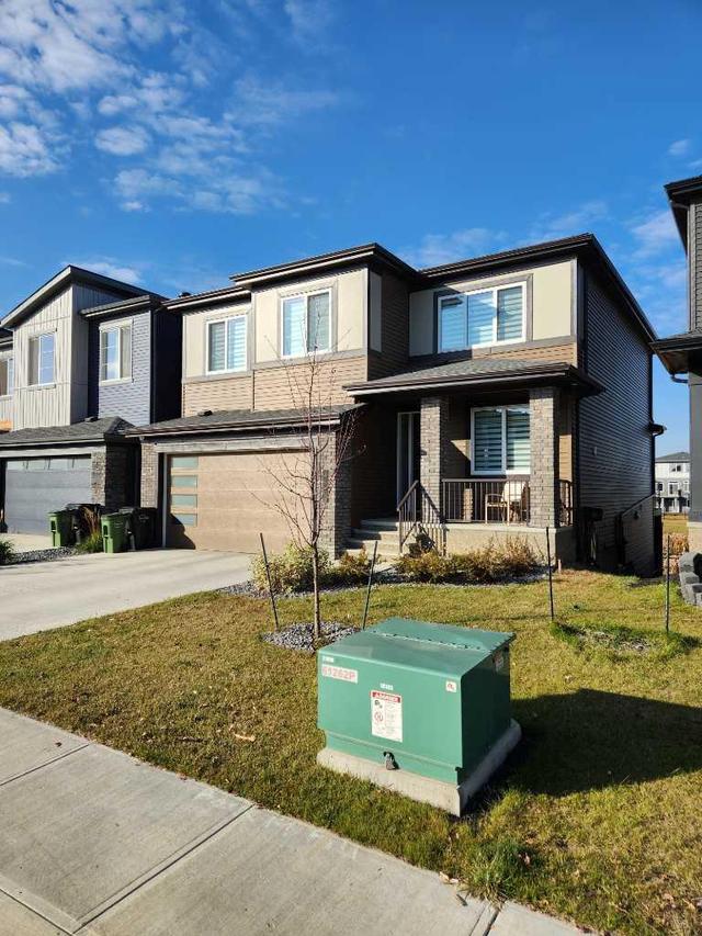 6444 King Wynd Sw, House detached with 3 bedrooms, 2 bathrooms and 4 parking in Edmonton AB | Image 2