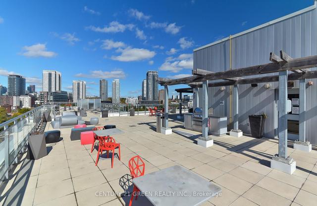816 - 510 King St, Condo with 2 bedrooms, 2 bathrooms and 1 parking in Toronto ON | Image 24