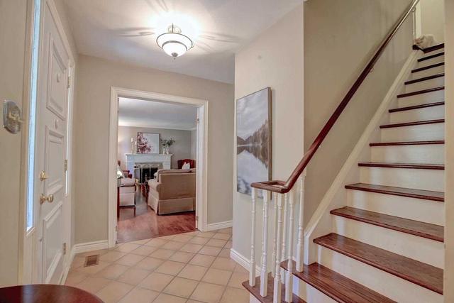 1485 Rogerswood Crt, House detached with 4 bedrooms, 3 bathrooms and 6 parking in Mississauga ON | Image 36