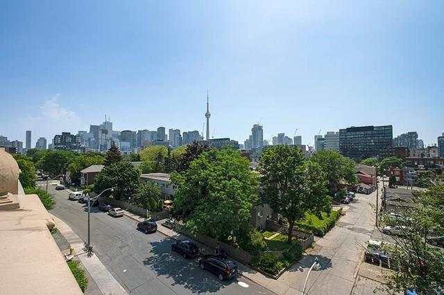 th12 - 80 Carr St, Townhouse with 2 bedrooms, 2 bathrooms and 1 parking in Toronto ON | Image 27