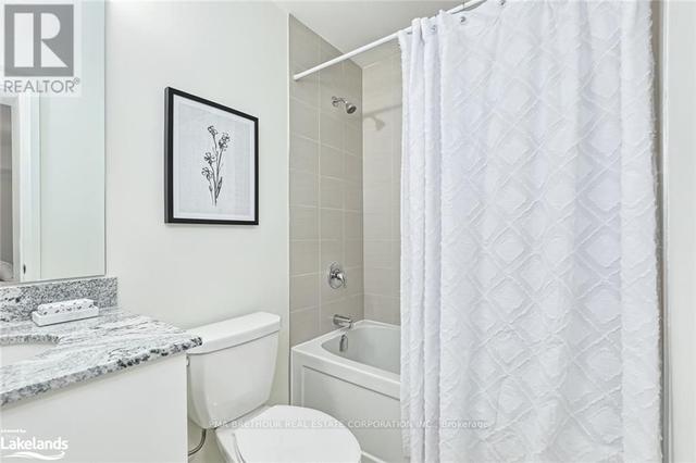 104 - 17 Spooner Cres, Condo with 2 bedrooms, 2 bathrooms and 1 parking in Collingwood ON | Image 17