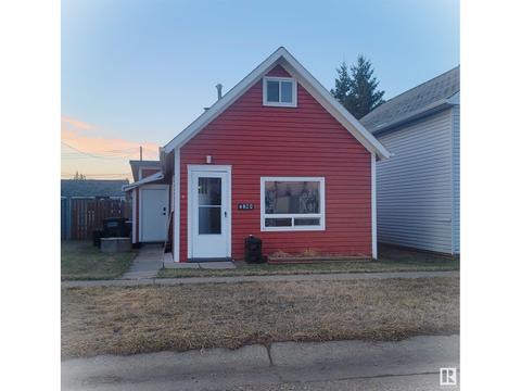 4820 49 Avenue, House detached with 1 bedrooms, 1 bathrooms and null parking in Bruderheim AB | Card Image