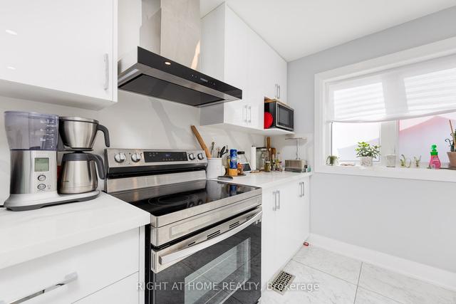 574b Pharmacy Ave, House detached with 3 bedrooms, 4 bathrooms and 2 parking in Toronto ON | Image 26