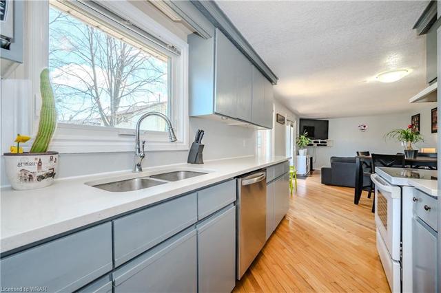 115 Imperial Road N, House detached with 3 bedrooms, 2 bathrooms and 4 parking in Guelph ON | Image 39