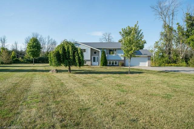 523 South Shore Road, House detached with 3 bedrooms, 1 bathrooms and 8 parking in Greater Napanee ON | Image 32
