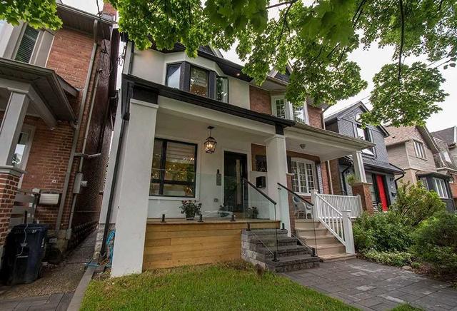 245 Bowood Ave, House semidetached with 4 bedrooms, 4 bathrooms and 1 parking in Toronto ON | Image 23