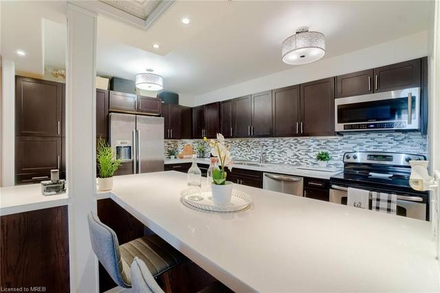 716 The West Mall, House attached with 1 bedrooms, 1 bathrooms and 1 parking in Toronto ON | Image 22