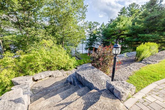 15 Oakridge Dr, House detached with 2 bedrooms, 3 bathrooms and 11 parking in North Kawartha ON | Image 15