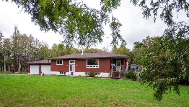 234833 Concession 2 Wgr, House detached with 2 bedrooms, 1 bathrooms and 8 parking in West Grey ON | Image 23