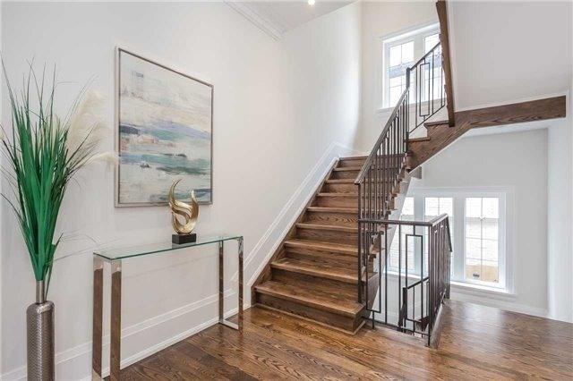 181 Parkview Ave, House detached with 4 bedrooms, 5 bathrooms and 4 parking in Toronto ON | Image 7