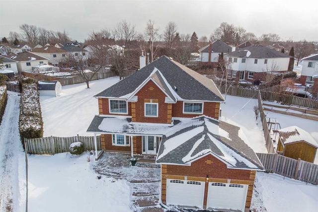 6 Snowden Crt, House detached with 4 bedrooms, 4 bathrooms and 6 parking in Clarington ON | Image 31