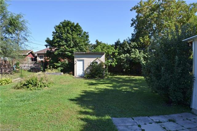 205 Belleville Road, House detached with 2 bedrooms, 2 bathrooms and 3 parking in Greater Napanee ON | Image 7