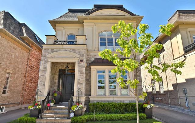 283 Ortona Gate, House detached with 4 bedrooms, 4 bathrooms and 6 parking in Oakville ON | Image 1