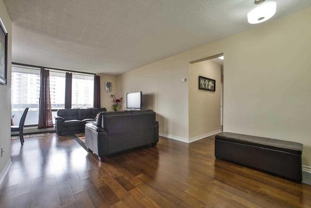 810 - 1210 Radom St, Condo with 3 bedrooms, 2 bathrooms and 1 parking in Pickering ON | Image 7