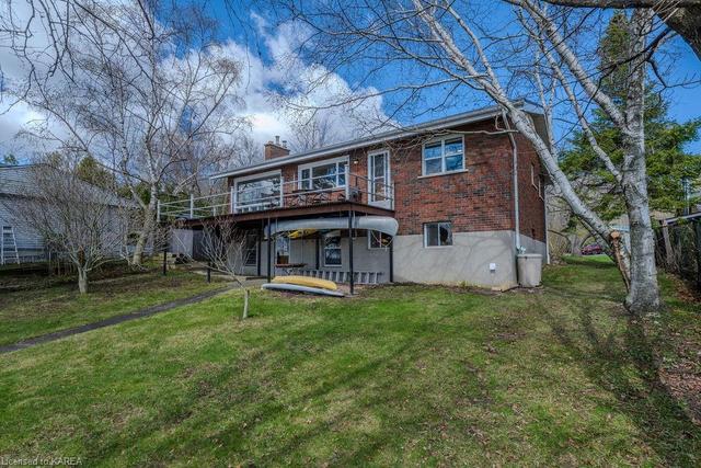 795 Lasalle Boulevard, House detached with 3 bedrooms, 1 bathrooms and 6 parking in Kingston ON | Image 27