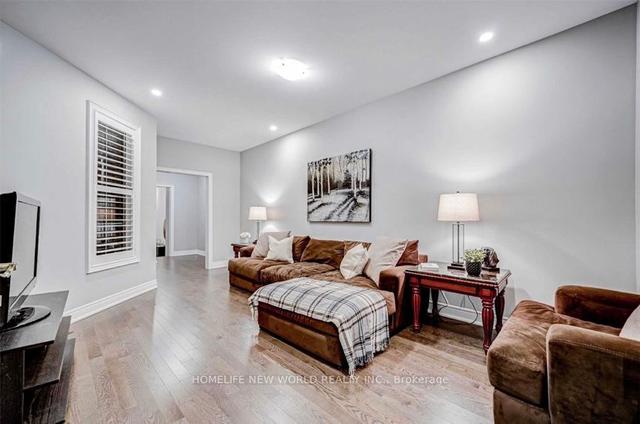 7 Via Romano Blvd, House attached with 5 bedrooms, 5 bathrooms and 6 parking in Vaughan ON | Image 34
