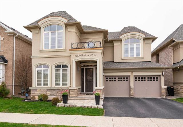 3133 Trailside Dr, House detached with 4 bedrooms, 4 bathrooms and 2 parking in Oakville ON | Image 1